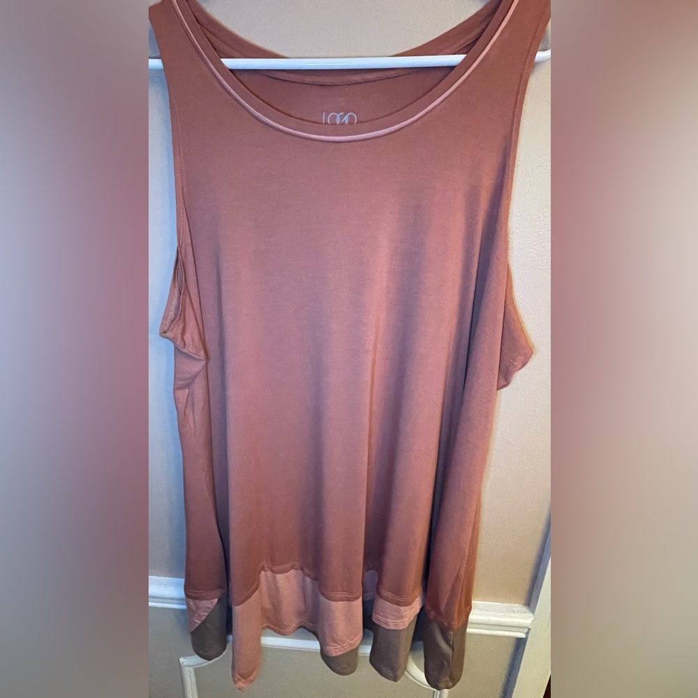 Logo by Lori Goldstein - 3X - Knit Tank W/ Contrast Hem - Shell Combo NWOT